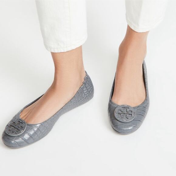 Tory Burch Minnie Flats Size  Zinc Gray Croco Emboss Leather Logo Travel Ballet - Picture 1 of 12